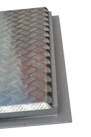 Квадратный уличный люк амо al 800*800 образец